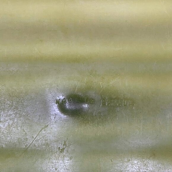 Vintage MCM Diamond Avocado Olive Green Plastic Wastebasket Garbage Trash Can - Picture 8 of 11